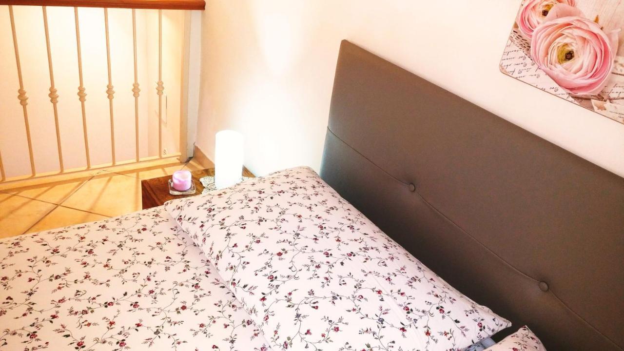 Oneiro Bed And Relax Apartment Benevento Luaran gambar
